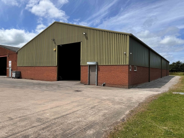 Industrial unit rental available in Chester