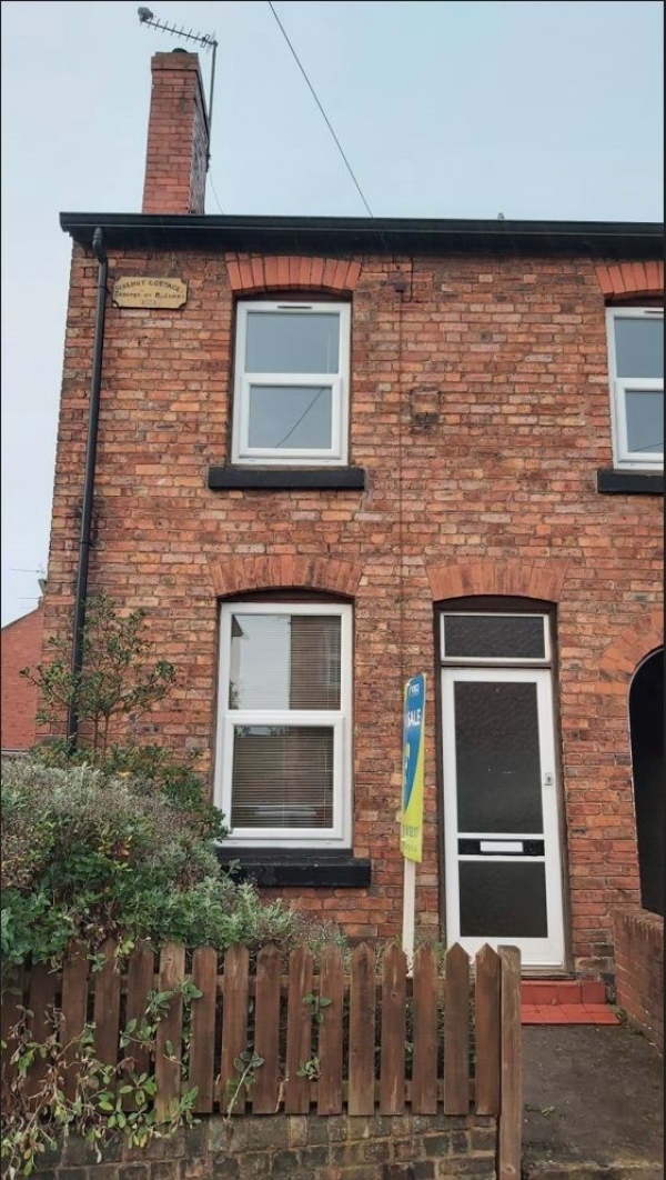 Two bedroom house for sale in Oswestry