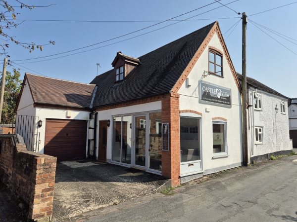Unit to let in Eccleshall: big opportunity on Small Lane 