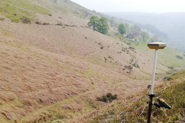 Establishing a land boundary where no fenceline exists